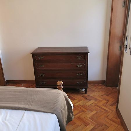 Hostel Vila Nova Vila Nova de Gaia Pokoj fotografie